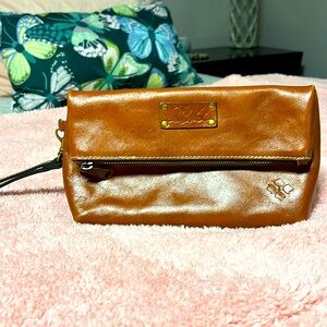 Patricia Nash wristlet clutch